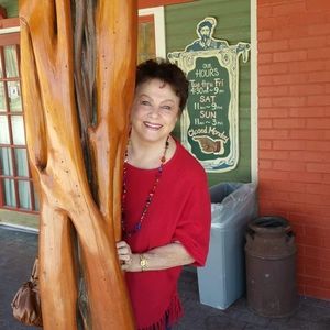 Meet your Posher, Vicki